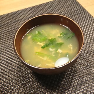 卵とほうれん草の中華スープ